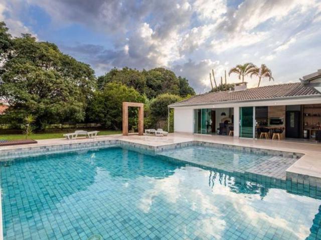 Casa venda em Região Geográfica Imediata do Distrito Federal, Região Integrada de Desenvolvimento do Distrito Federal e Entorno
