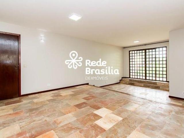 Casa venda em Região Geográfica Imediata do Distrito Federal, Região Integrada de Desenvolvimento do Distrito Federal e Entorno