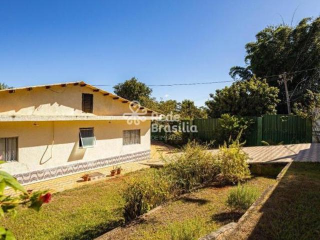 Casa venda em Região Geográfica Imediata do Distrito Federal, Região Integrada de Desenvolvimento do Distrito Federal e Entorno