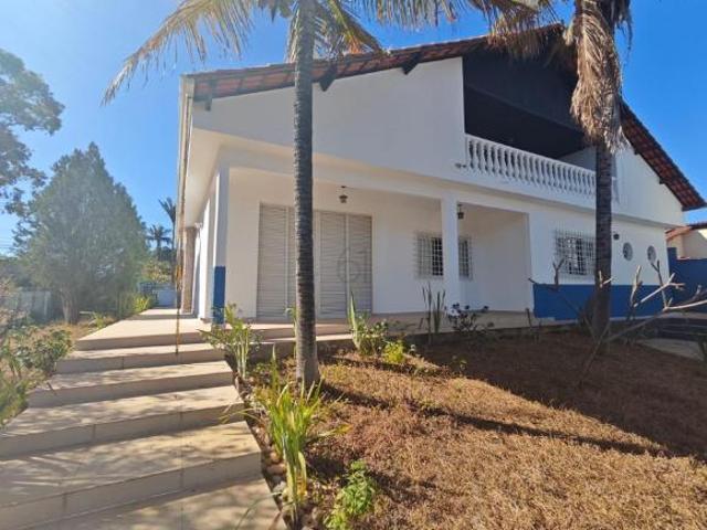 Casa venda em Região Geográfica Imediata do Distrito Federal, Região Integrada de Desenvolvimento do Distrito Federal e Entorno