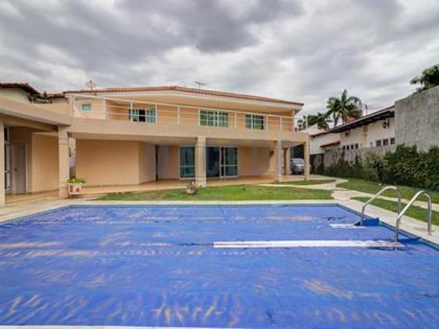 Casa venda em Região Geográfica Imediata do Distrito Federal, Região Integrada de Desenvolvimento do Distrito Federal e Entorno