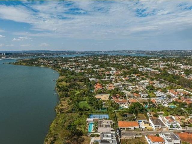 Casa venda em Região Geográfica Imediata do Distrito Federal, Região Integrada de Desenvolvimento do Distrito Federal e Entorno