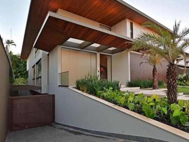 Casa venda em Região Geográfica Imediata do Distrito Federal, Região Integrada de Desenvolvimento do Distrito Federal e Entorno
