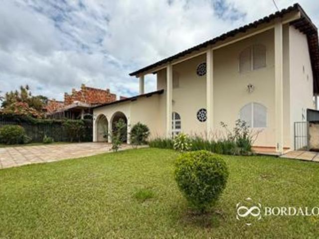 Casa venda em Região Geográfica Imediata do Distrito Federal, Região Integrada de Desenvolvimento do Distrito Federal e Entorno