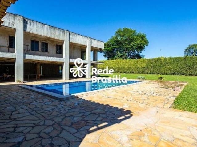 Casa venda em Região Geográfica Imediata do Distrito Federal, Região Integrada de Desenvolvimento do Distrito Federal e Entorno