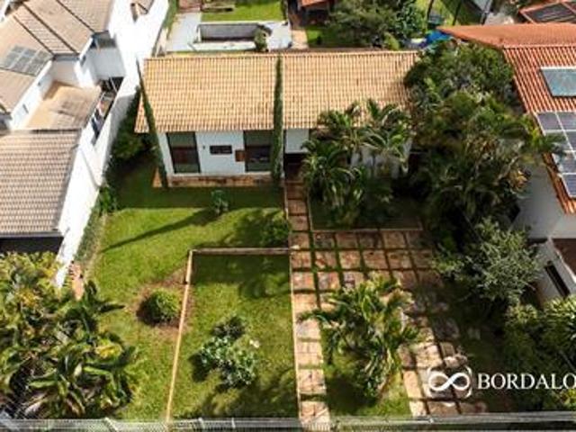 Casa venda em Região Geográfica Imediata do Distrito Federal, Região Integrada de Desenvolvimento do Distrito Federal e Entorno