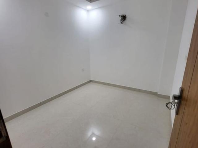 Property for rent in Deri
