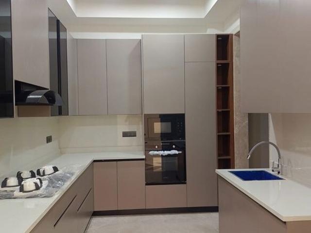 Property for rent in Deri