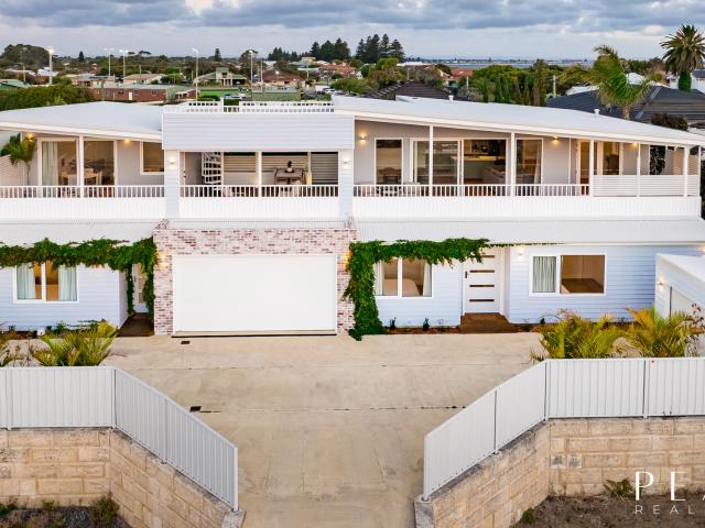 House for sale in Shoalwater, Western Australia