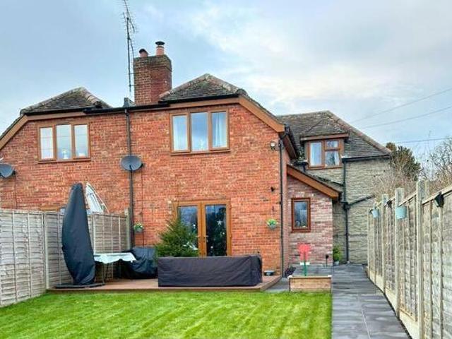 House for sale in Sandpits