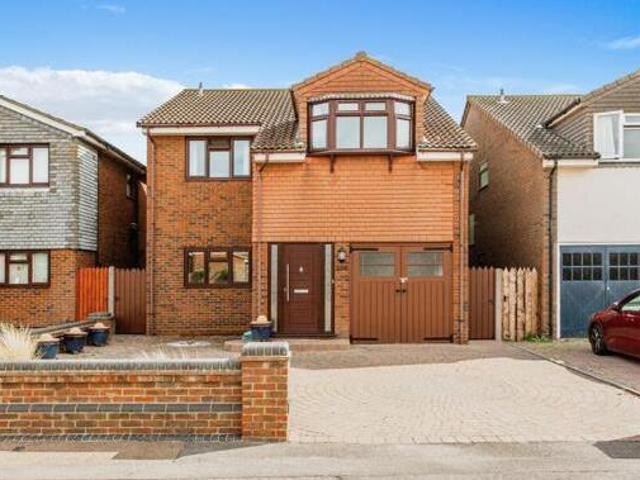 House for sale in Alton Barnes