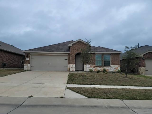 House for sale in Hunt, Texas