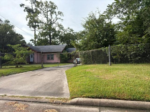 House for sale in Pine Grove, Orange