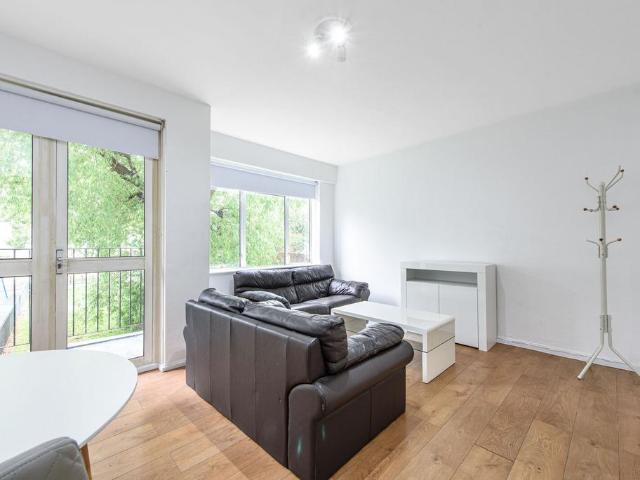 Apartment for rent in Kilburn, Greater London