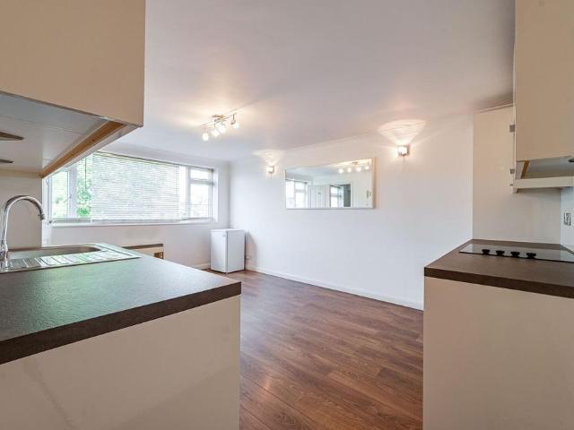 Apartment for rent in Kidbrooke, Greater London
