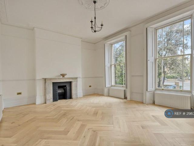 House for rent in Kidbrooke, Greater London