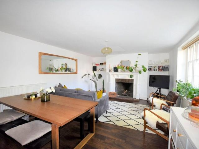 Apartment for rent in Cat Hill, Isle Of Man