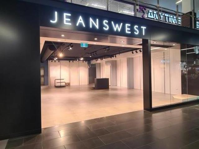 Retail for rent in Kingston Park, Hobart