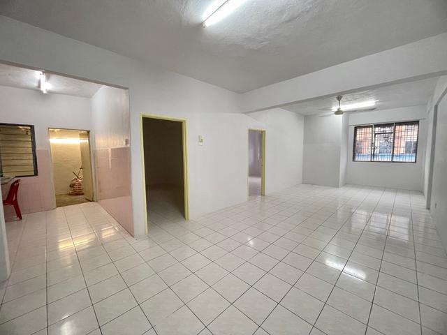 Apartment for sale in Kajang, Langat
