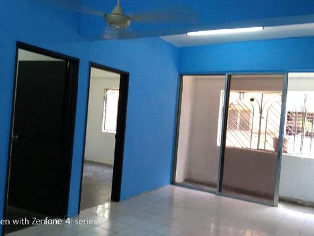 Apartment for sale in Port Klang, Selangor
