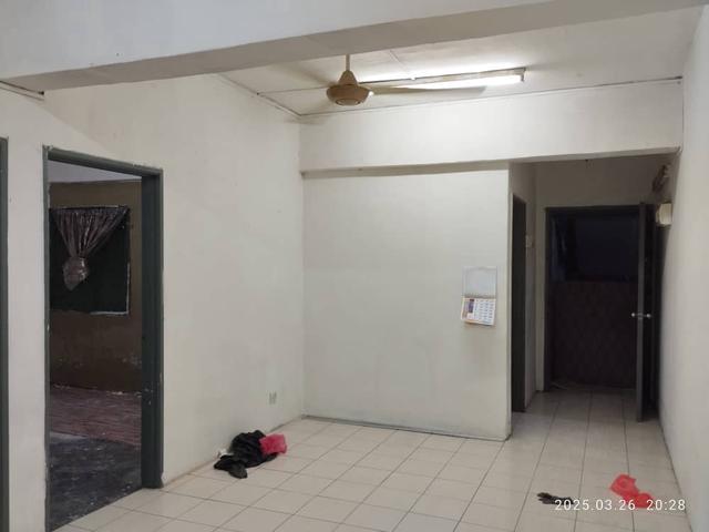 Apartment for sale in Port Klang, Selangor