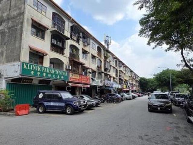 Flat for sale in Kajang, Langat
