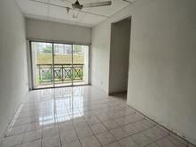 Flat for sale in Kajang, Langat