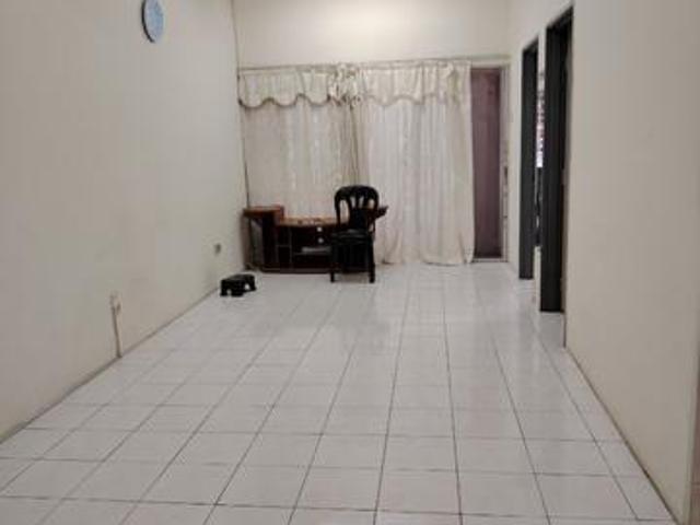 Apartment for sale in Kajang, Langat