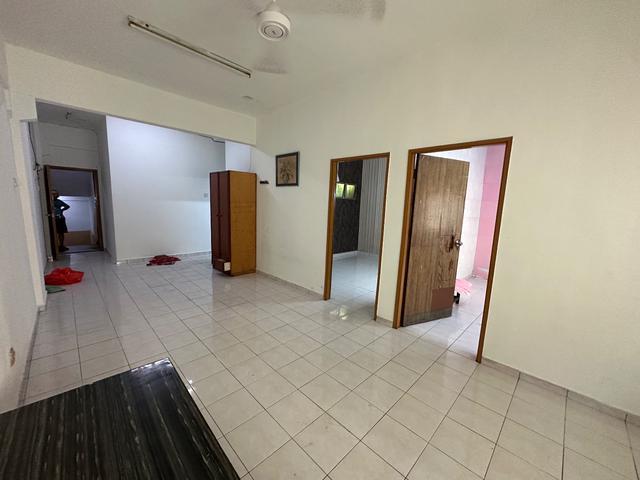 Apartment for sale in Petaling, Subang Jaya