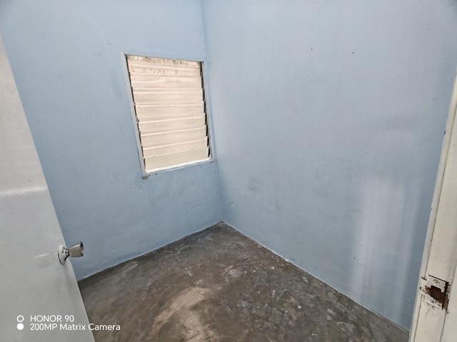 Flat for sale in Seri Kembangan, Majlis Bandaraya Subang Jaya