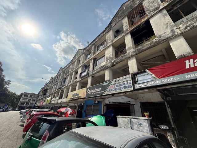 Apartment for sale in Country Heights Damansara, Kuala Lumpur