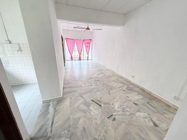 Flat for sale in Port Klang, Selangor