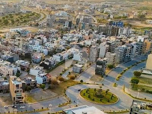 Commercial for sale in جہلم, راولپنڈی ڈویژن