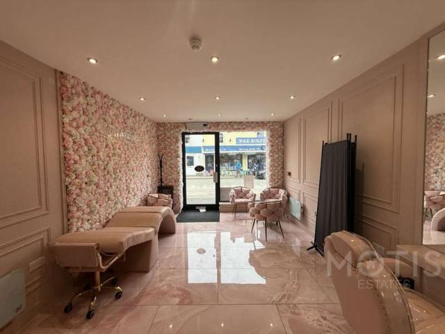 Commercial for rent in Folkestone, Kent