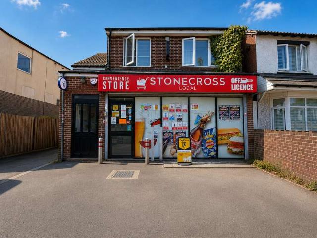 Commercial for rent in Stone Cross, Wednesbury