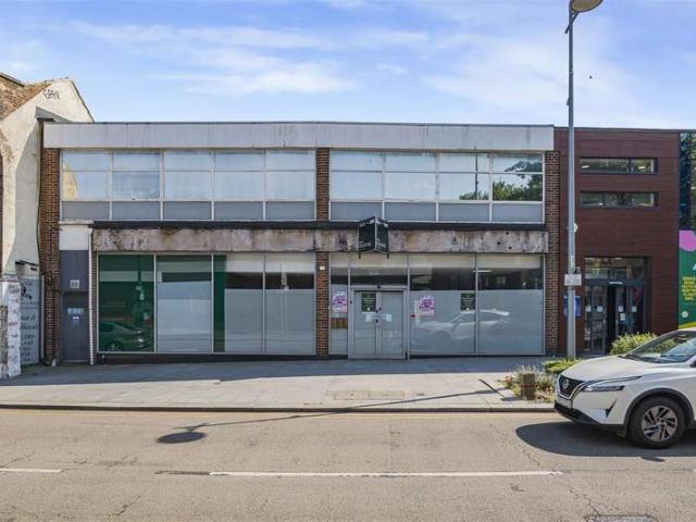 Commercial for sale in Strood