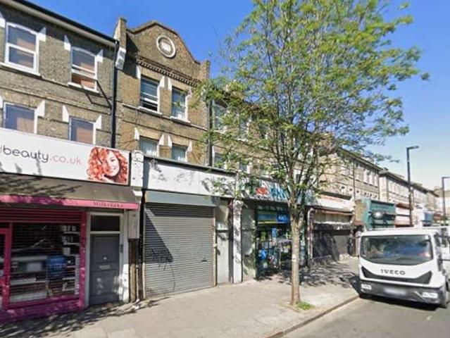 Commercial for rent in Stroud Green, Greater London