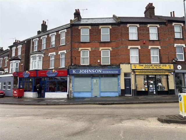 Commercial for sale in Kings Farm, Hamerton