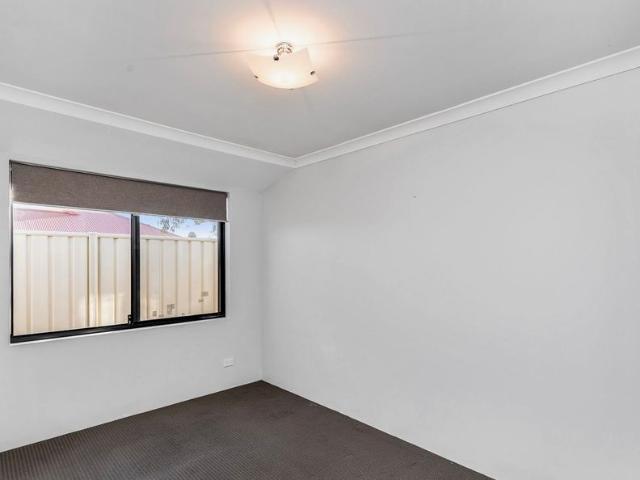 House for rent in Lakelands