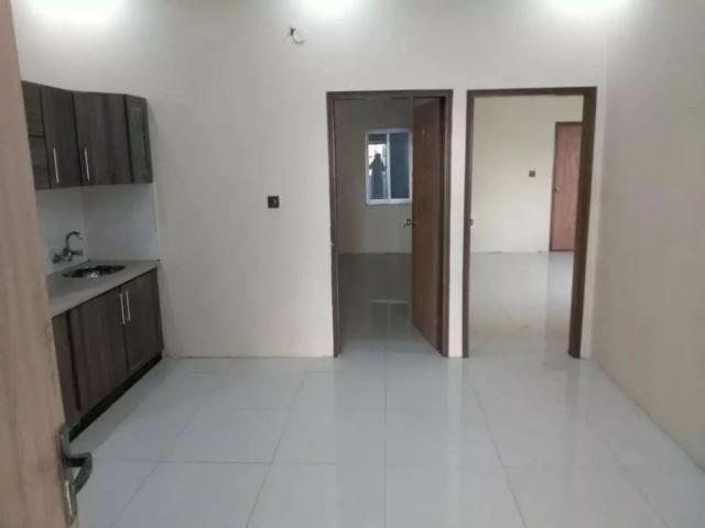 Commercial for rent in Gulshan e Iqbal Block 2, کراچی ڈویژن
