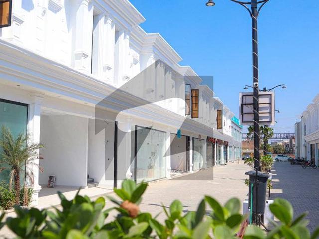 Commercial for sale in Faisalabad, Islamabad Capital Territory