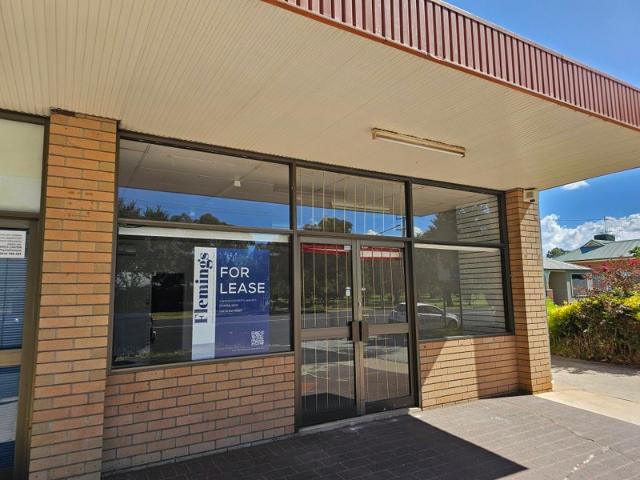 Retail for rent in Cowra, New South Wales