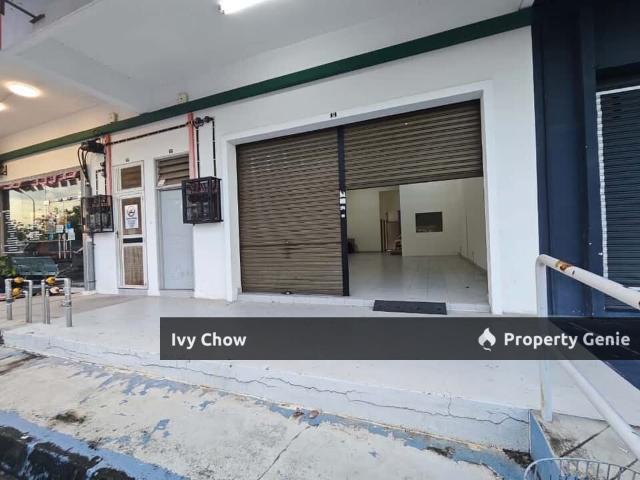 Shop for rent in Bukit Ledang, Johor