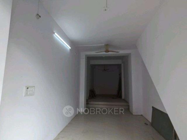 Property for rent in Hariana