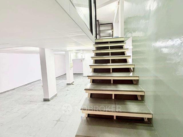 Property for sale in Deri