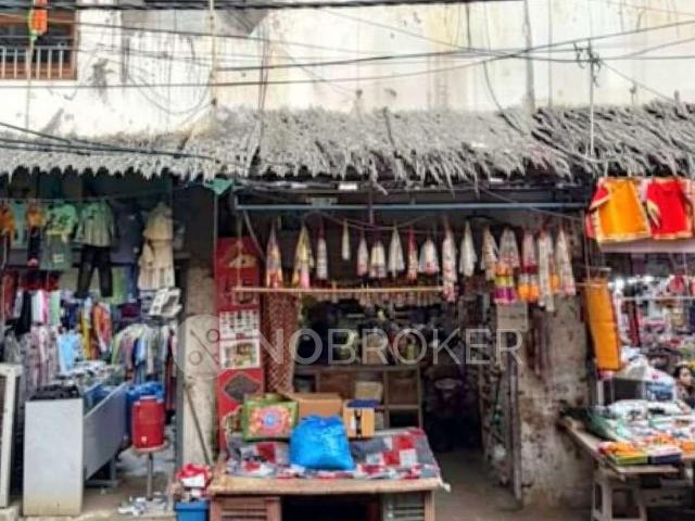 Property for sale in Deri