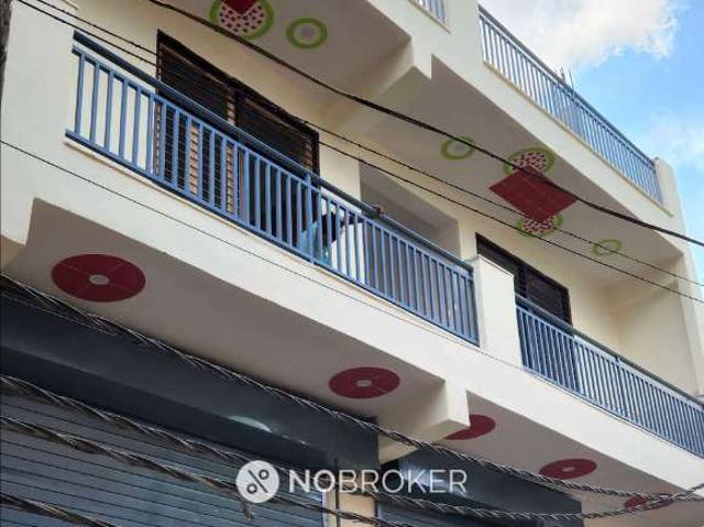 Property for rent in Raghunathpuri, Ghaziabad