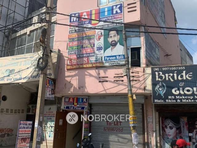 Property for sale in South West Delhi, Deri