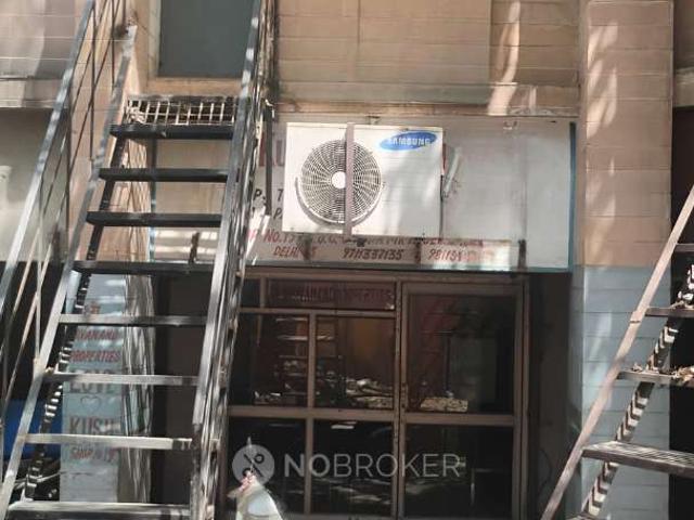 Property for sale in North West Delhi, Deri