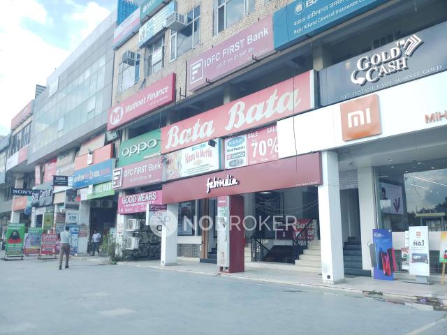 Property for rent in Hariana